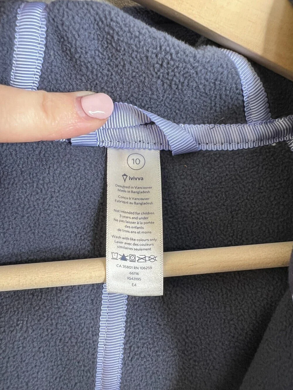 Ivivva by Lululemon Rock in the Rain Coat Jacket Size 10